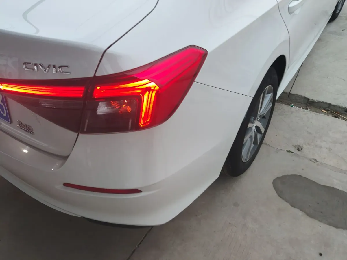 2023 Honda Civic 1.5T 182HP L4 CVT,autocango,china used car exporter,china ev exporter,chinese used car exporter,chinese used ev exporter