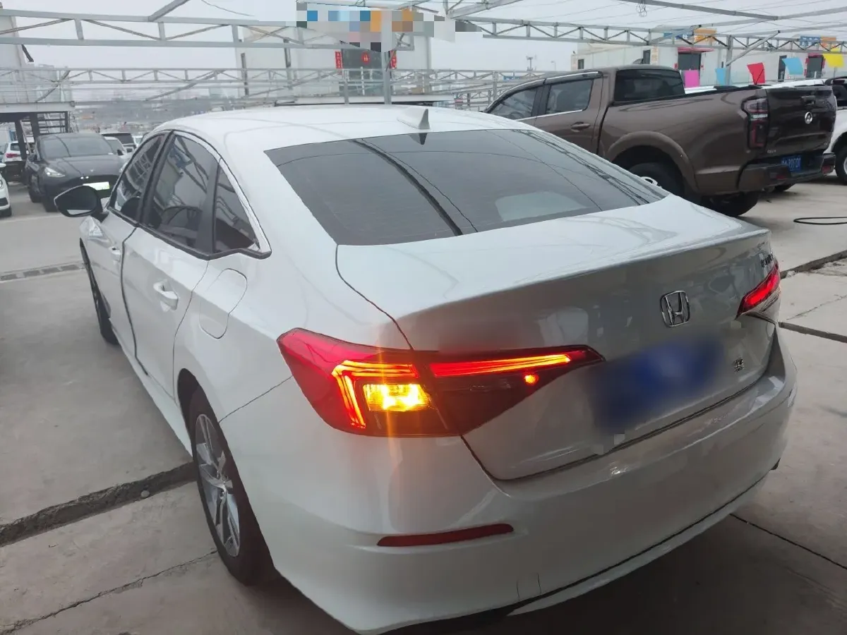 2023 Honda Civic 1.5T 182HP L4 CVT,autocango,china used car exporter,china ev exporter,chinese used car exporter,chinese used ev exporter