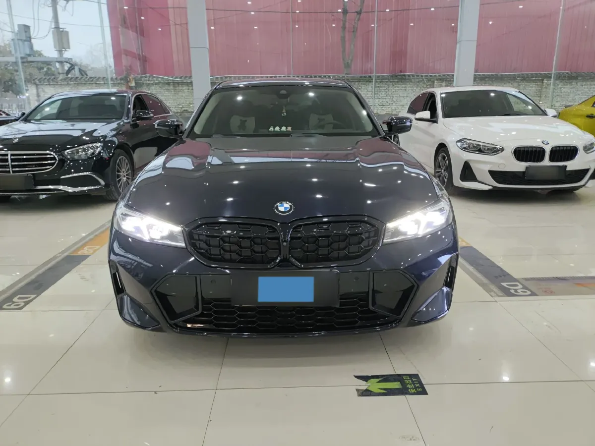 2024 BMW 3 Series 2.0T 184HP L4 8AT,autocango,china used car exporter,china ev exporter,chinese used car exporter,chinese used ev exporter