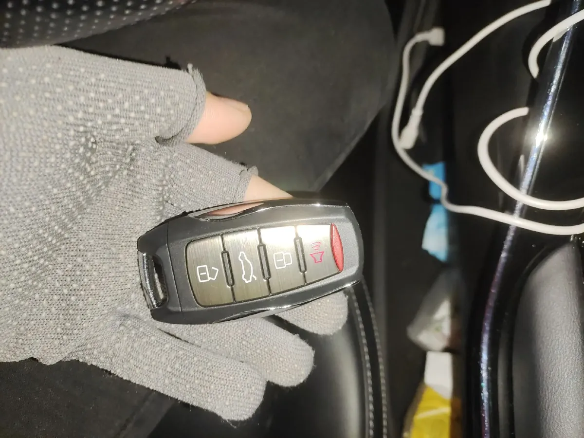 2022 Haval H6 1.5T 184HP L4 7DCT,autocango,china used car exporter,china ev exporter,chinese used car exporter,chinese used ev exporter