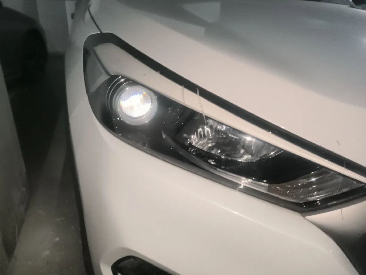 2018 HongQi H5 1.8T 186HP L4 6AT,autocango,china used car exporter,china ev exporter,chinese used car exporter,chinese used ev exporter