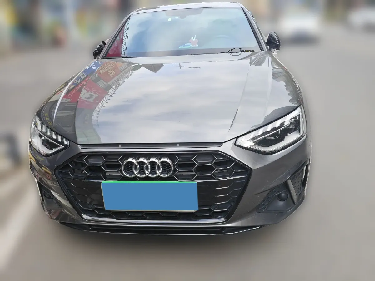 2023 Audi A4L 2.0T 190HP L4 7DCT,autocango,china used car exporter,china ev exporter,chinese used car exporter,chinese used ev exporter