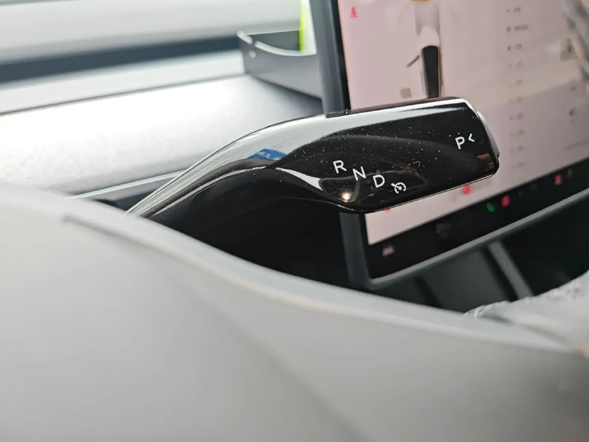 2023 Tesla Model Y BEV 60KWH,autocango,china used car exporter,china ev exporter,chinese used car exporter,chinese used ev exporter