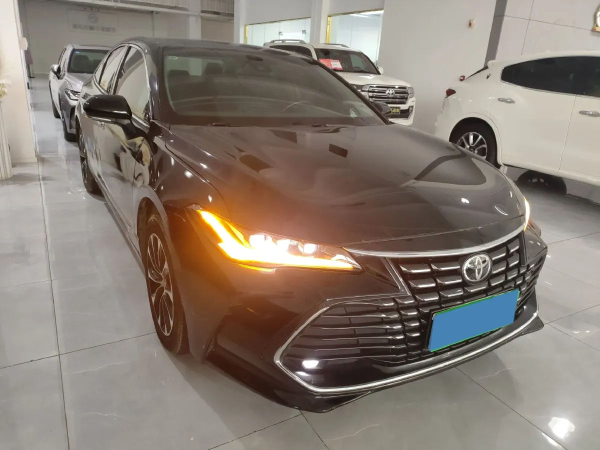2022 Toyota Avalon 2.0L 178HP L4 CVT,autocango,china used car exporter,china ev exporter,chinese used car exporter,chinese used ev exporter
