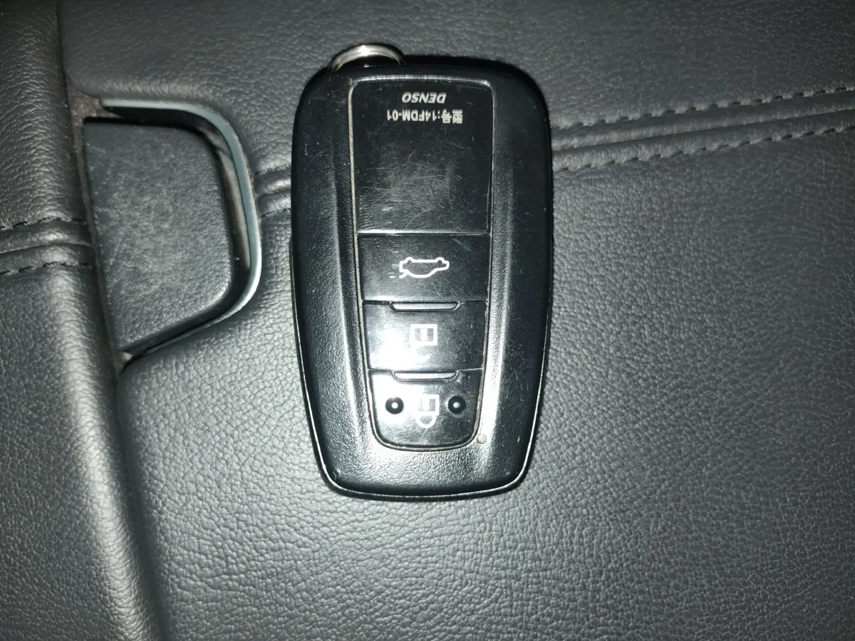 2022 Toyota Avalon 2.0L 178HP L4 CVT,autocango,china used car exporter,china ev exporter,chinese used car exporter,chinese used ev exporter