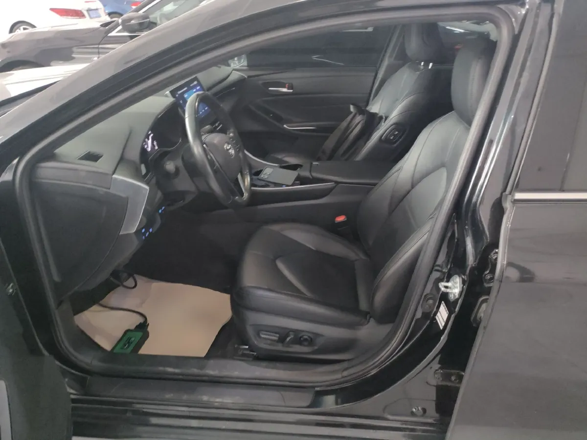 2022 Toyota Avalon 2.0L 178HP L4 CVT,autocango,china used car exporter,china ev exporter,chinese used car exporter,chinese used ev exporter