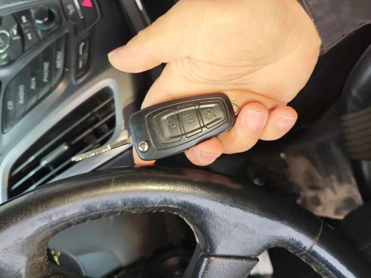 2012 Ford Focus 1.6L 125HP L4 6DCT,autocango,china used car exporter,china ev exporter,chinese used car exporter,chinese used ev exporter