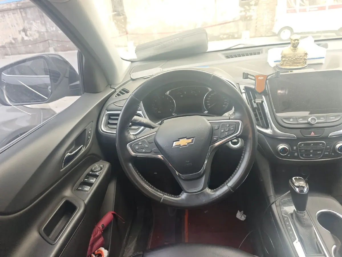 2018 Chevrolet Equinox 1.5T 180HP L4 6AT,autocango,china used car exporter,china ev exporter,chinese used car exporter,chinese used ev exporter