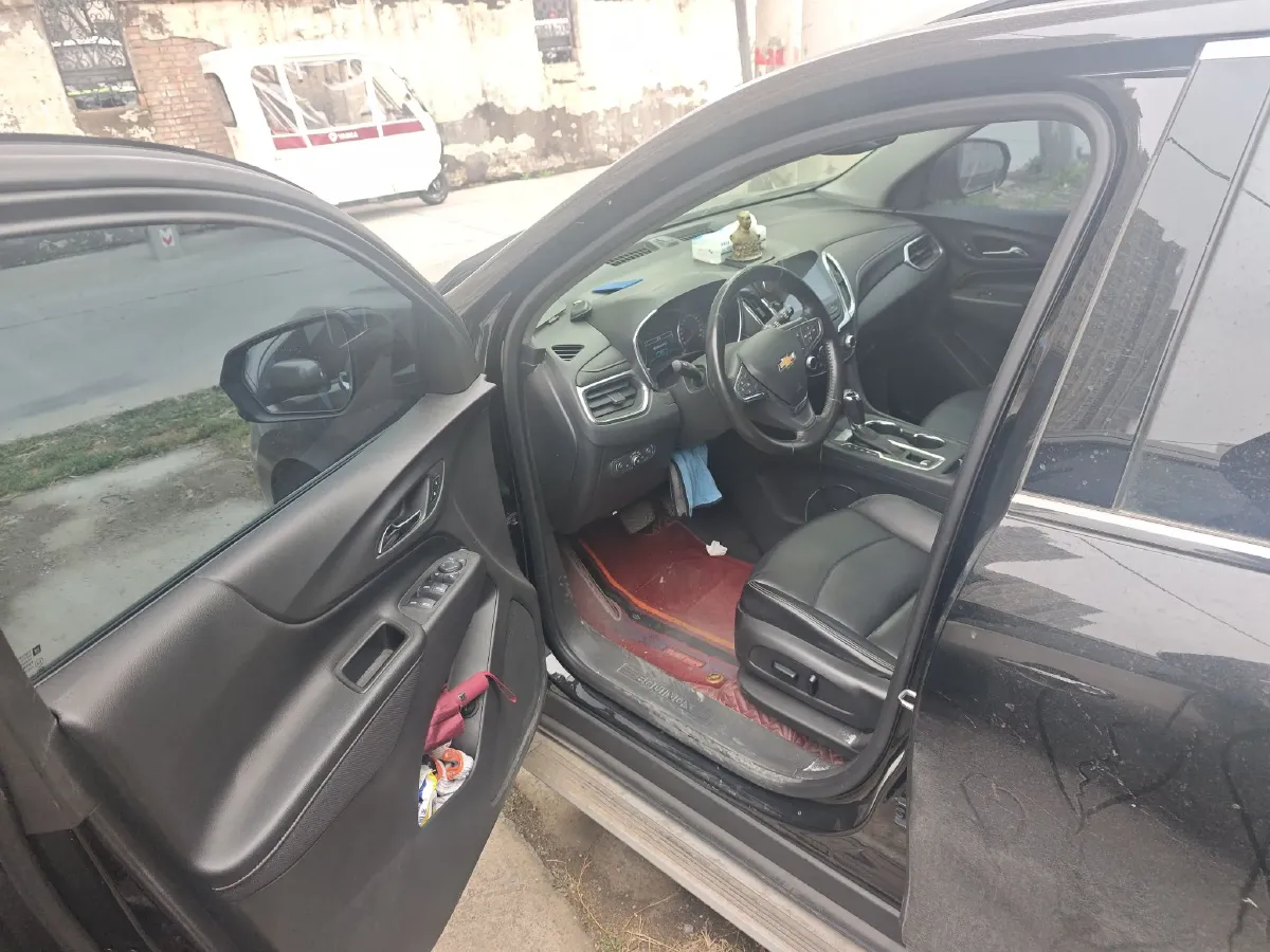 2018 Chevrolet Equinox 1.5T 180HP L4 6AT,autocango,china used car exporter,china ev exporter,chinese used car exporter,chinese used ev exporter