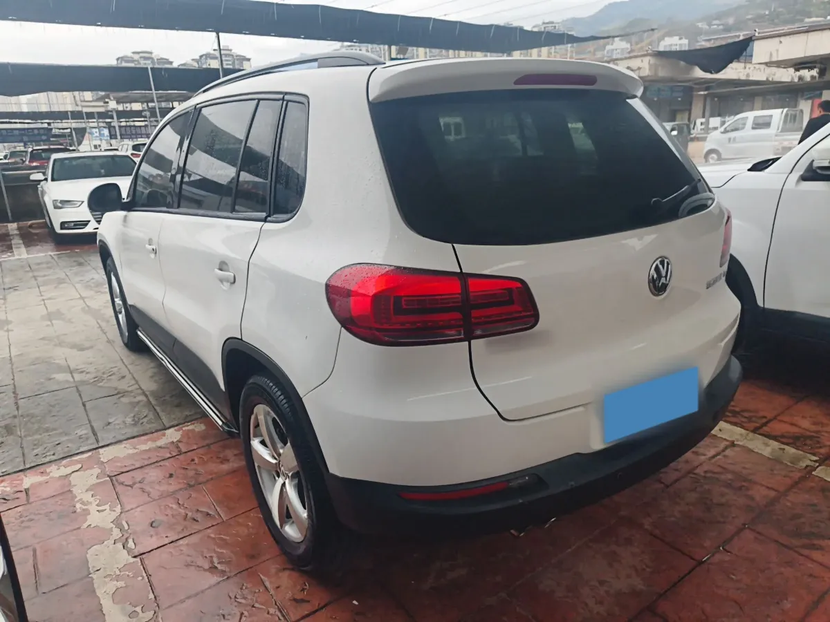 2013 Volkswagen Tiguan 1.8T 160HP L4 6AT,autocango,china used car exporter,china ev exporter,chinese used car exporter,chinese used ev exporter