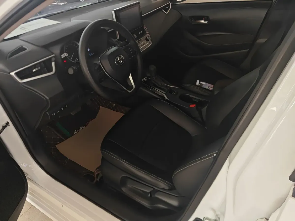 2021 Toyota Corolla 1.2T 116HP L4 CVT,autocango,china used car exporter,china ev exporter,chinese used car exporter,chinese used ev exporter