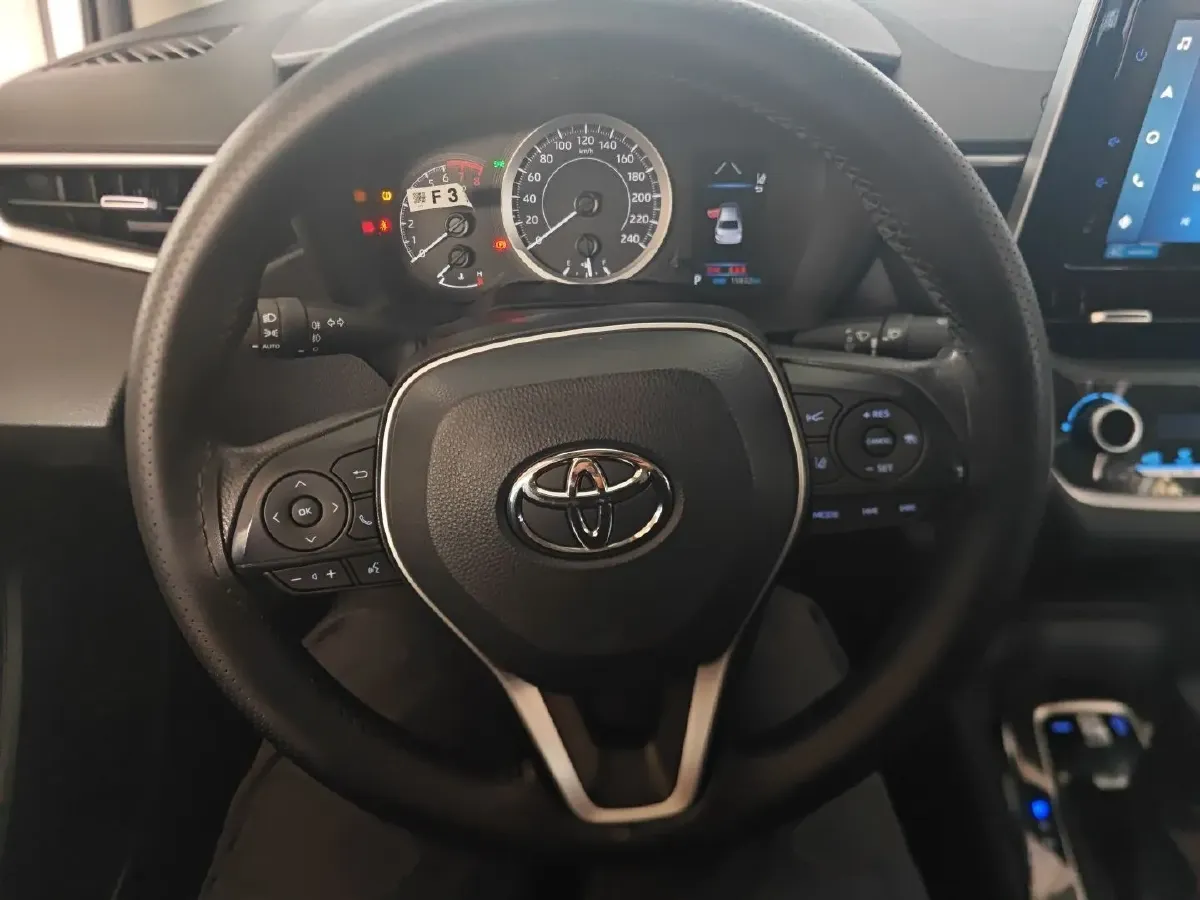 2021 Toyota Corolla 1.2T 116HP L4 CVT,autocango,china used car exporter,china ev exporter,chinese used car exporter,chinese used ev exporter