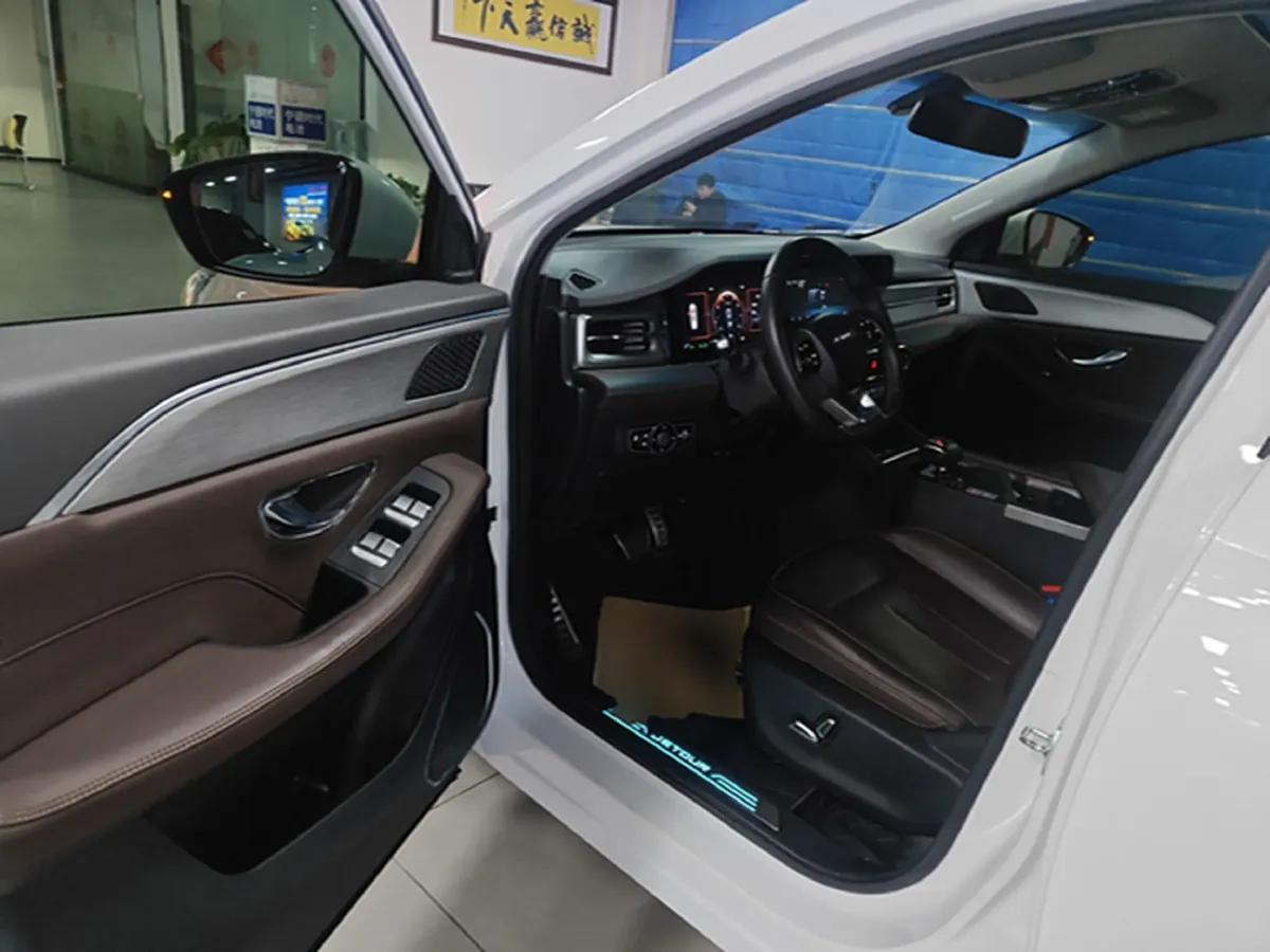 2023 Jetour X90 Plus 1.6T 197HP L4 7DCT,autocango,china used car exporter,china ev exporter,chinese used car exporter,chinese used ev exporter