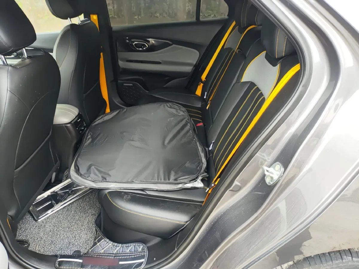 2023 GAC Trumpchi Empow 1.5T 177HP L4 7DCT,autocango,china used car exporter,china ev exporter,chinese used car exporter,chinese used ev exporter