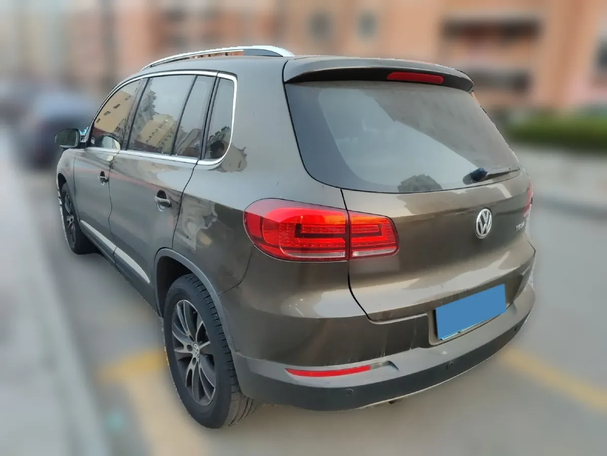 2015 Volkswagen Tiguan 1.8T 160HP L4 6AT,autocango,china used car exporter,china ev exporter,chinese used car exporter,chinese used ev exporter