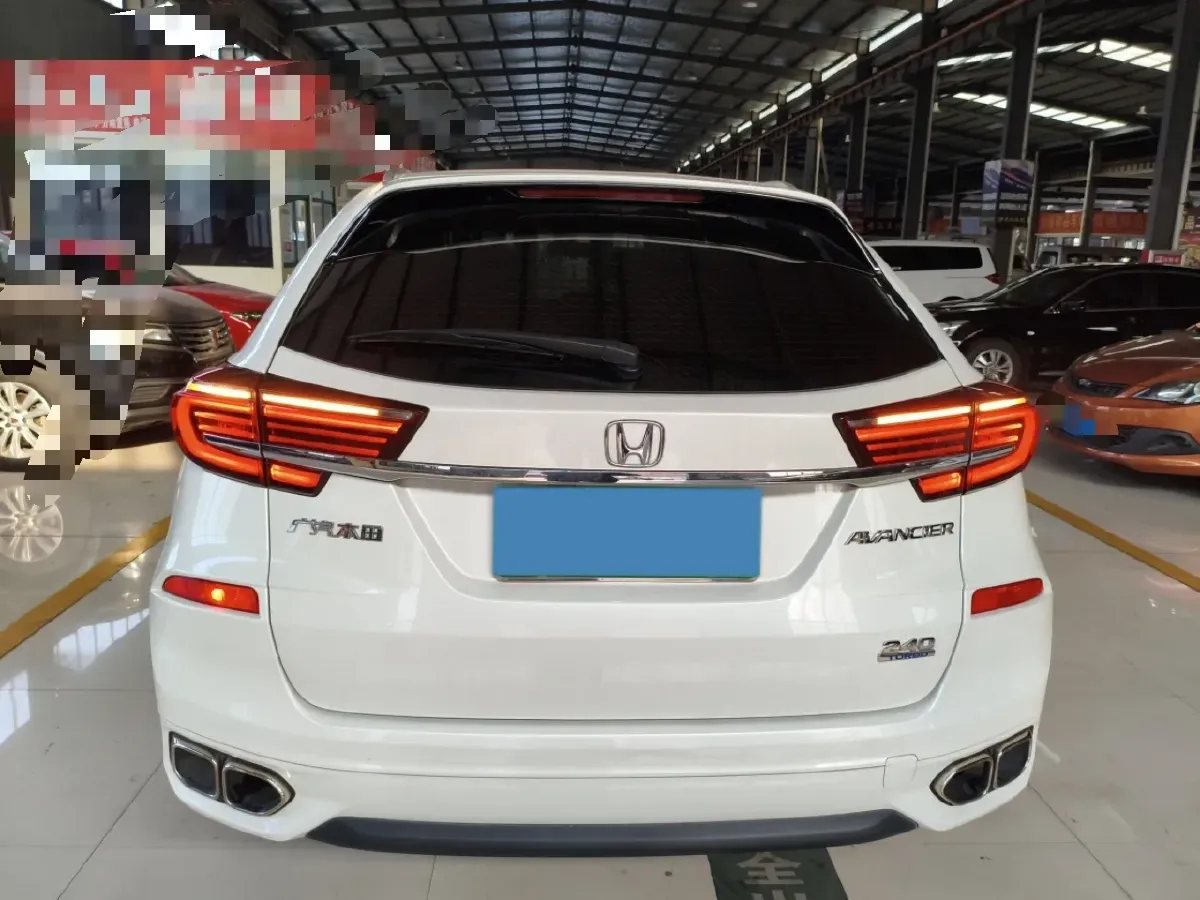 2022 Honda Avancier 1.5T 193HP L4 CVT,autocango,china used car exporter,china ev exporter,chinese used car exporter,chinese used ev exporter