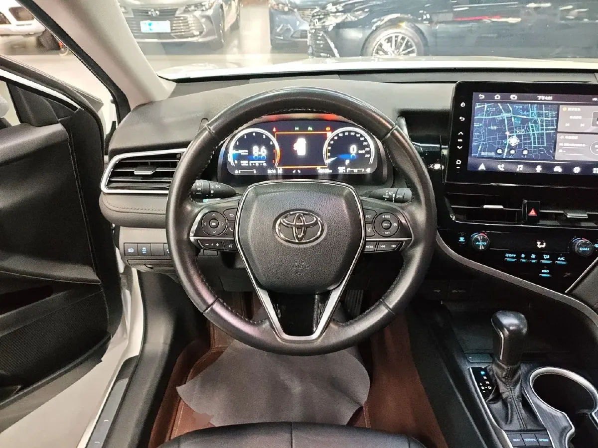 2023 Toyota Camry 2.5L 207HP L4 8AT,autocango,china used car exporter,china ev exporter,chinese used car exporter,chinese used ev exporter