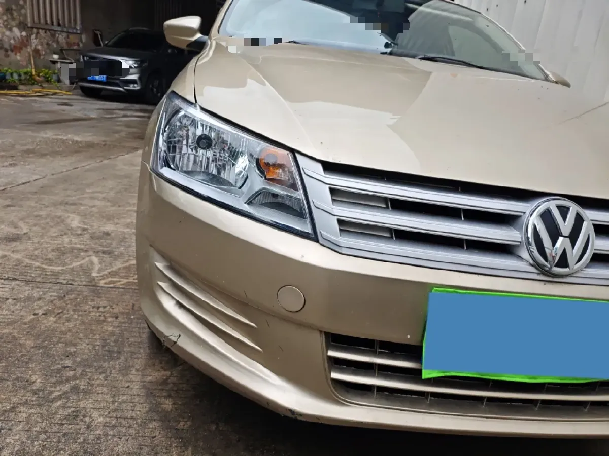 2013 Volkswagen Santana 1.6L 110HP L4 5MT,autocango,china used car exporter,china ev exporter,chinese used car exporter,chinese used ev exporter