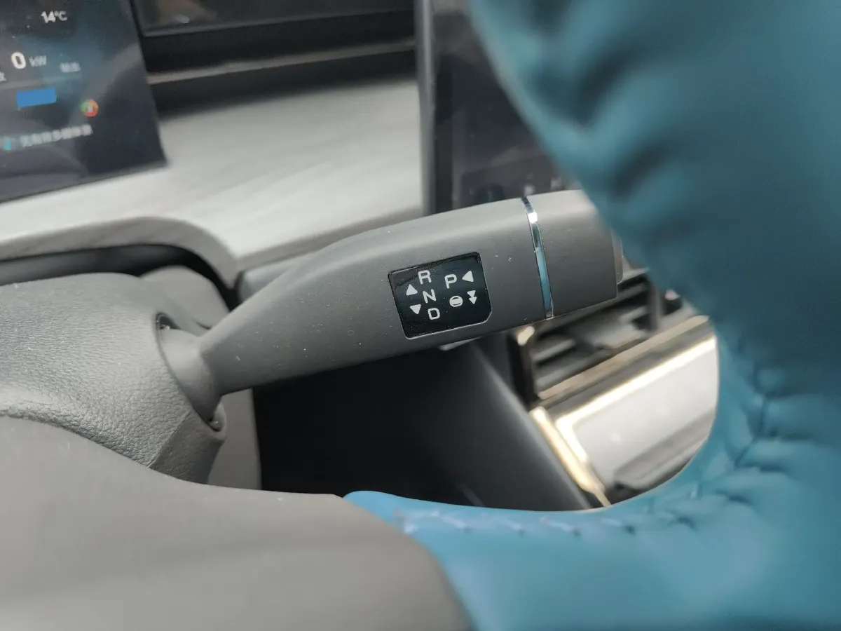 2024 Jetour ShanHai L6 1.5T 156HP L4 1DHT PHEV 19.43KWH,autocango,china used car exporter,china ev exporter,chinese used car exporter,chinese used ev exporter