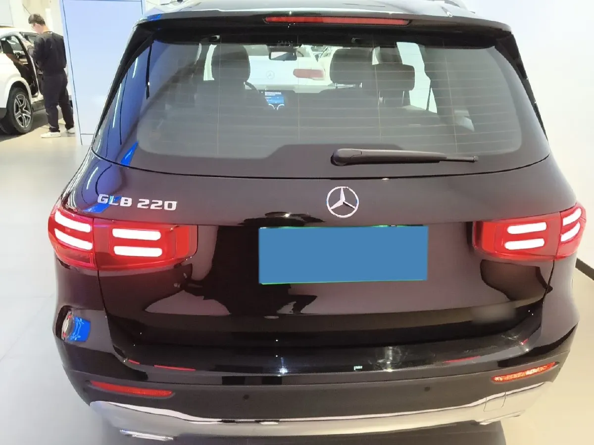 2024 Mercedes-Benz GLB Class 2.0T 190HP L4 8DCT,autocango,china used car exporter,china ev exporter,chinese used car exporter,chinese used ev exporter