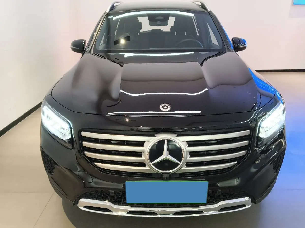 2024 Mercedes-Benz GLB Class 2.0T 190HP L4 8DCT,autocango,china used car exporter,china ev exporter,chinese used car exporter,chinese used ev exporter