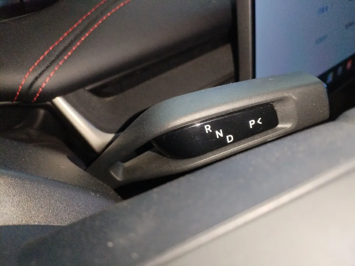 2024 MI SU7 BEV 101KWH,autocango,china used car exporter,china ev exporter,chinese used car exporter,chinese used ev exporter