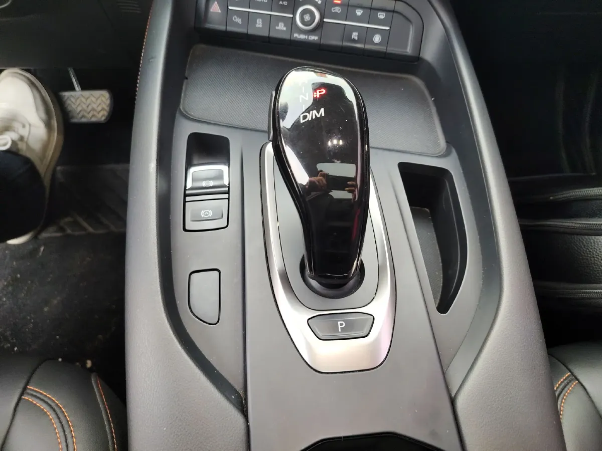 2021 Haval F7 1.5T 169HP L4 7DCT,autocango,china used car exporter,china ev exporter,chinese used car exporter,chinese used ev exporter