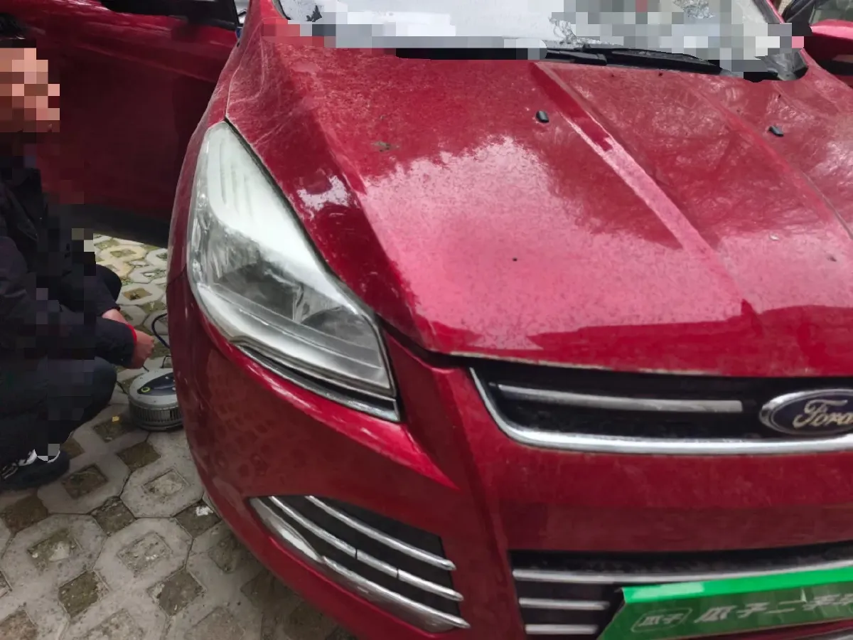 2013 Ford Kuga 1.6T 177HP L4 6AT,autocango,china used car exporter,china ev exporter,chinese used car exporter,chinese used ev exporter