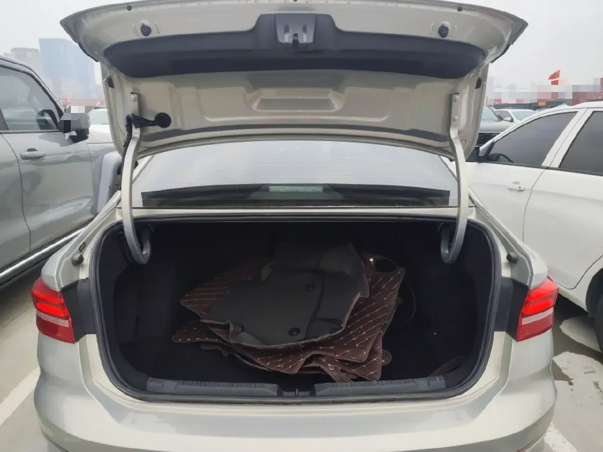 2019 Volkswagen T-Cross 1.4T 150HP L4 7DCT,autocango,china used car exporter,china ev exporter,chinese used car exporter,chinese used ev exporter