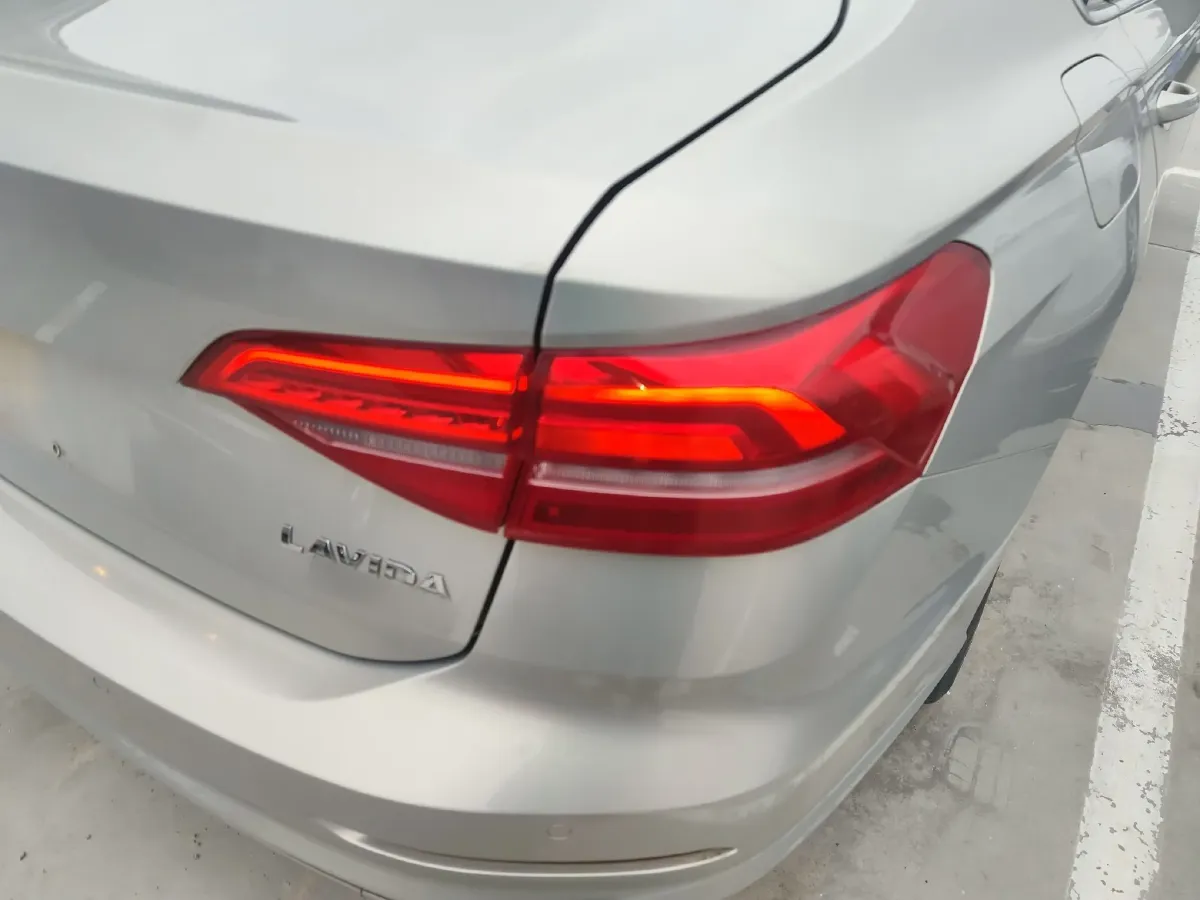 2019 Volkswagen T-Cross 1.4T 150HP L4 7DCT,autocango,china used car exporter,china ev exporter,chinese used car exporter,chinese used ev exporter