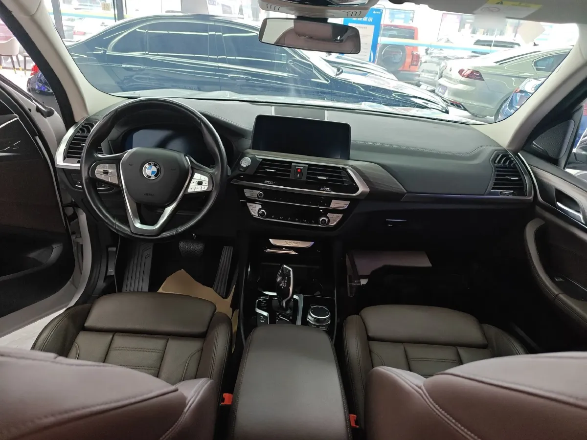 2021 BMW X3 2.0T 224HP L4 8AT,autocango,china used car exporter,china ev exporter,chinese used car exporter,chinese used ev exporter