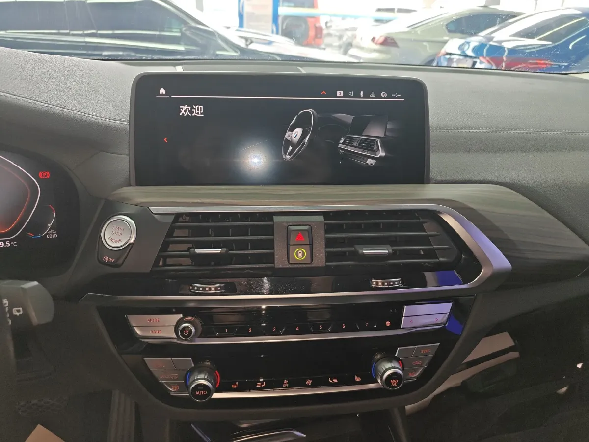 2021 BMW X3 2.0T 224HP L4 8AT,autocango,china used car exporter,china ev exporter,chinese used car exporter,chinese used ev exporter