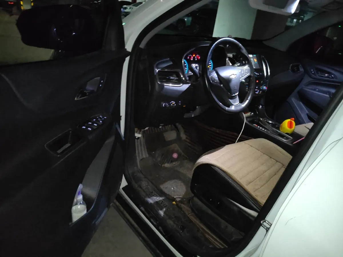 2018 Chevrolet Equinox 1.5T 180HP L4 6AT,autocango,china used car exporter,china ev exporter,chinese used car exporter,chinese used ev exporter