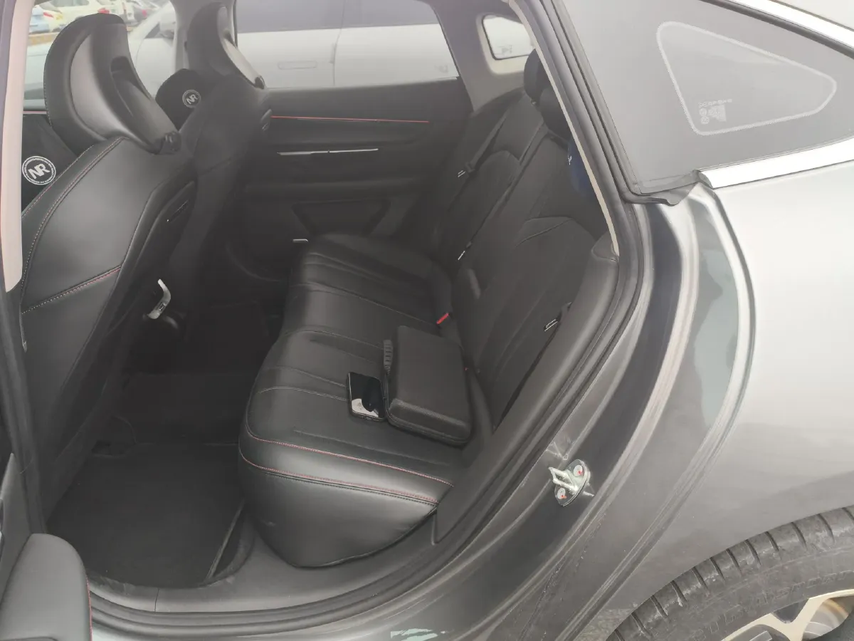 2022 Xpeng P7 BEV 60.2KWH,autocango,china used car exporter,china ev exporter,chinese used car exporter,chinese used ev exporter