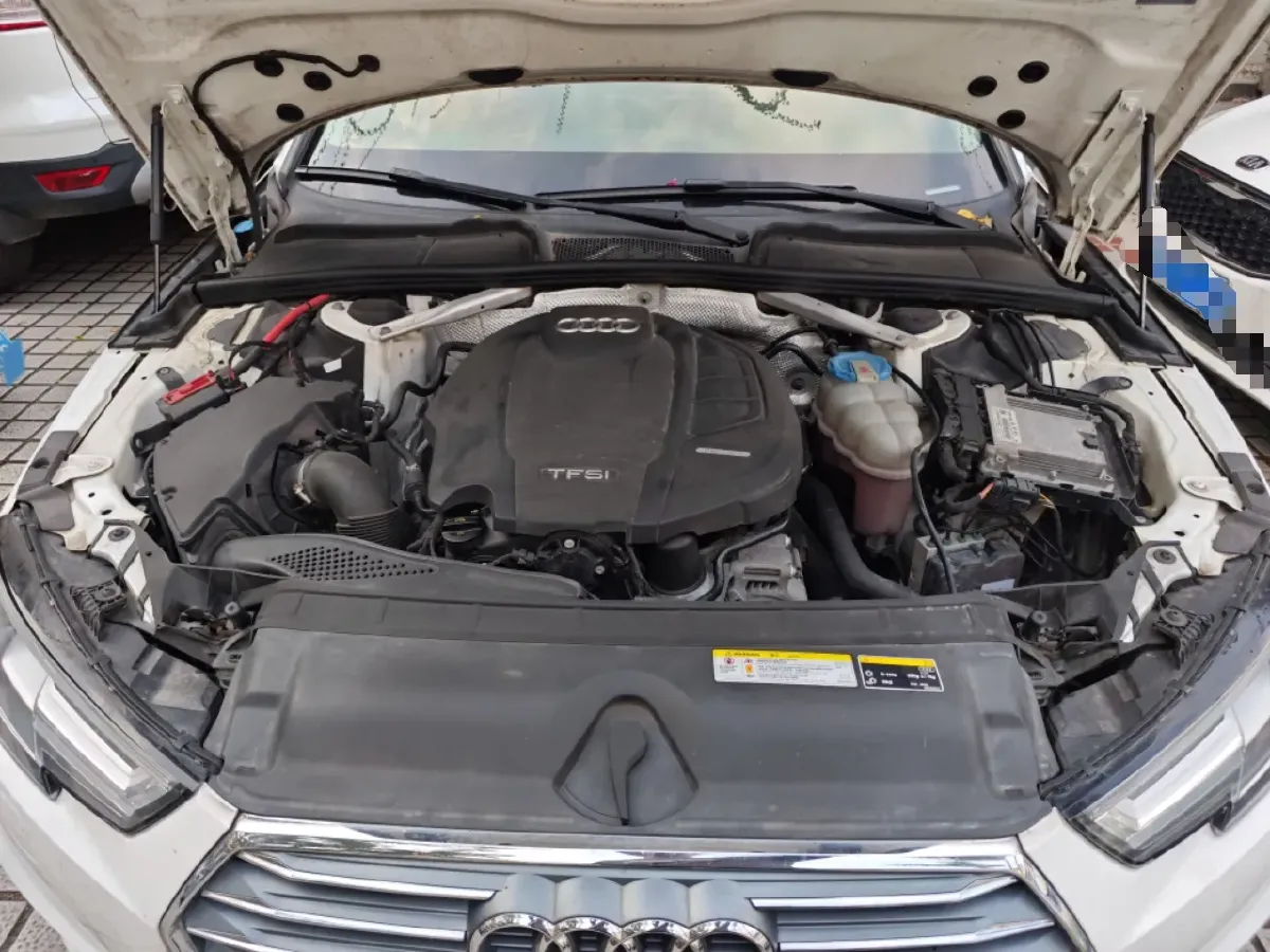 2018 Audi A4L 2.0T 190HP L4 7DCT,autocango,china used car exporter,china ev exporter,chinese used car exporter,chinese used ev exporter