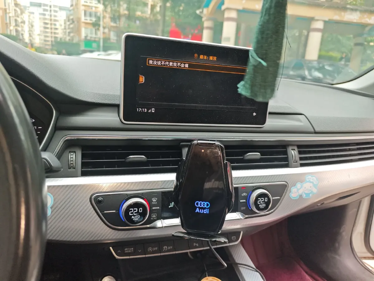 2018 Audi A4L 2.0T 190HP L4 7DCT,autocango,china used car exporter,china ev exporter,chinese used car exporter,chinese used ev exporter