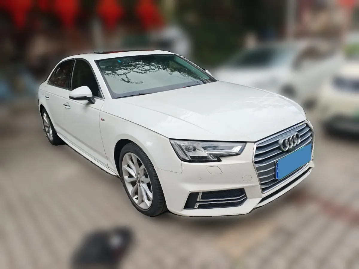 2018 Audi A4L 2.0T 190HP L4 7DCT,autocango,china used car exporter,china ev exporter,chinese used car exporter,chinese used ev exporter