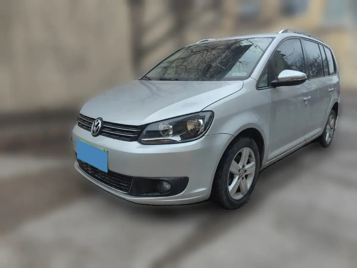 2015 Volkswagen Touran 1.4T 131HP L4 7DCT,autocango,china used car exporter,china ev exporter,chinese used car exporter,chinese used ev exporter