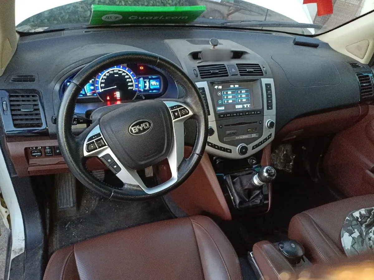 2014 BYD S6 1.5T 154HP L4 6MT,autocango,china used car exporter,china ev exporter,chinese used car exporter,chinese used ev exporter