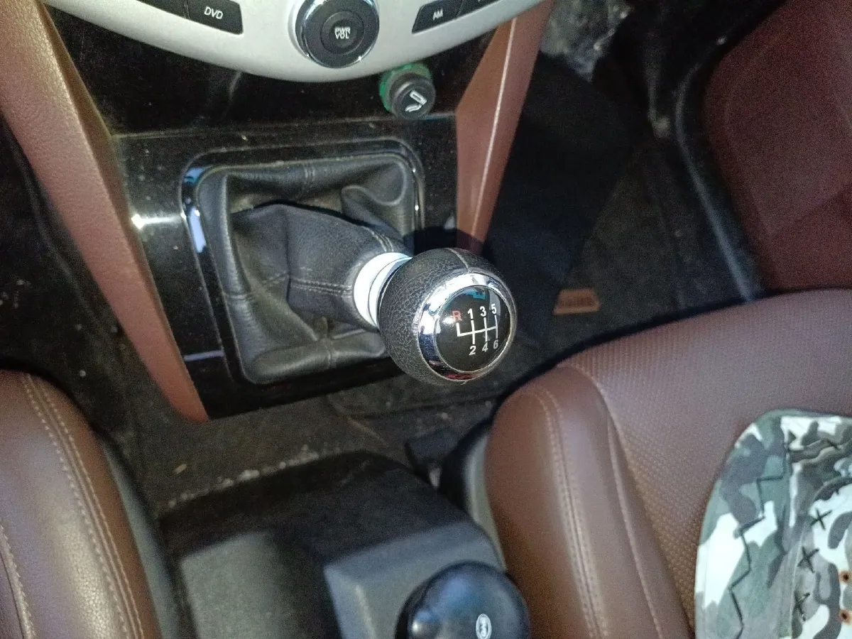 2014 BYD S6 1.5T 154HP L4 6MT,autocango,china used car exporter,china ev exporter,chinese used car exporter,chinese used ev exporter