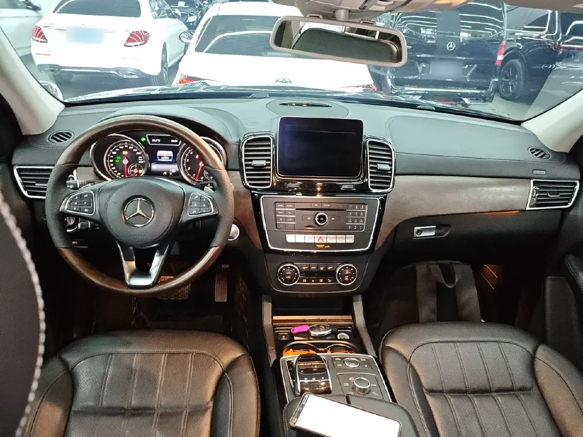 2016 Mercedes-Benz GLS Class 3.0T 333HP V6 9AT,autocango,china used car exporter,china ev exporter,chinese used car exporter,chinese used ev exporter