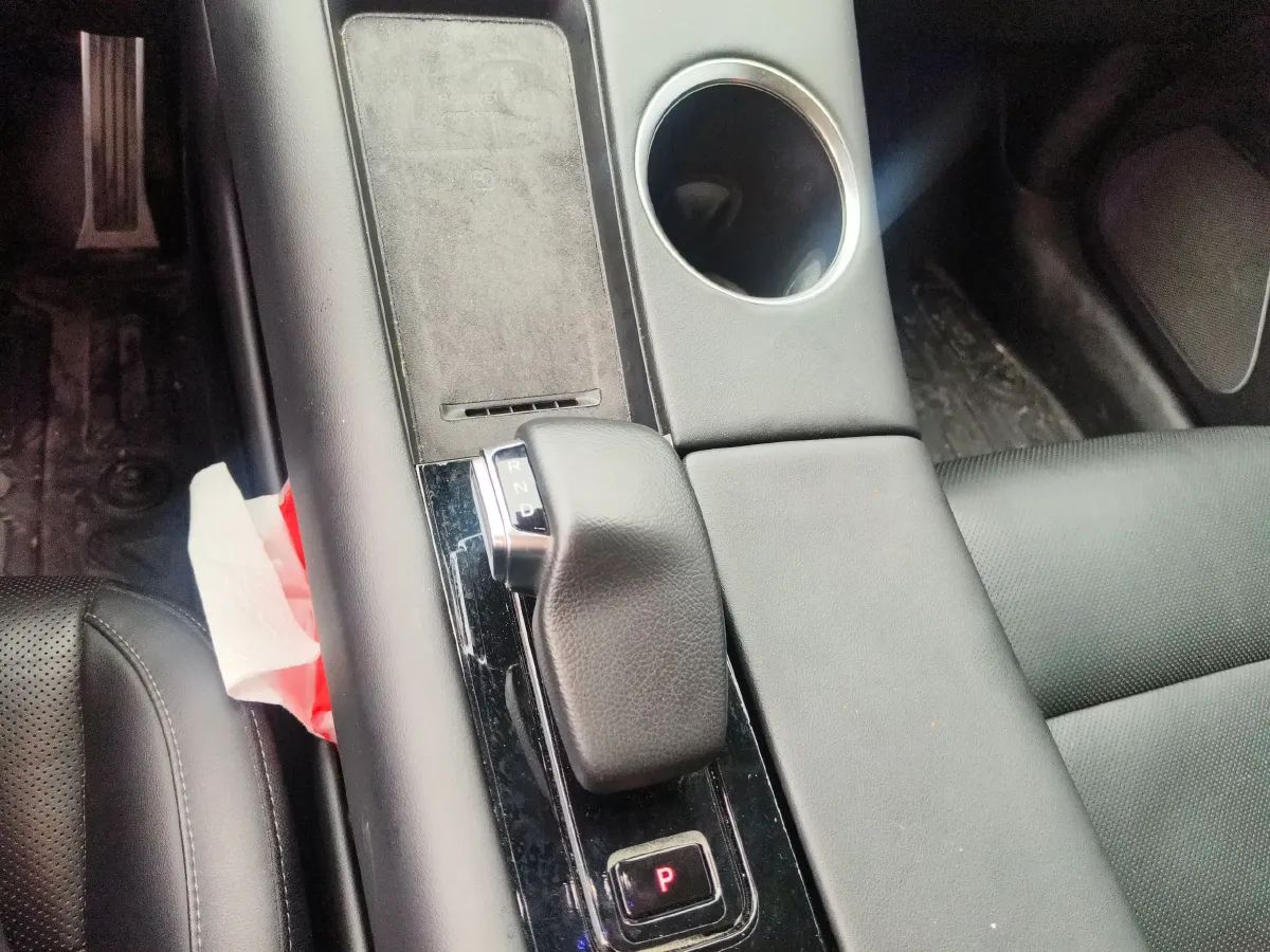 2022 AITO AITO M5 Range Extended 125HP REEV 40KWH,autocango,china used car exporter,china ev exporter,chinese used car exporter,chinese used ev exporter