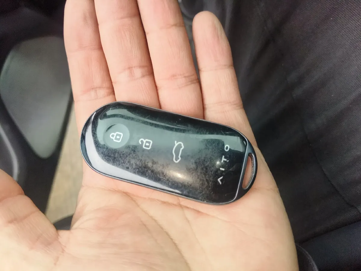 2022 AITO AITO M5 Range Extended 125HP REEV 40KWH,autocango,china used car exporter,china ev exporter,chinese used car exporter,chinese used ev exporter