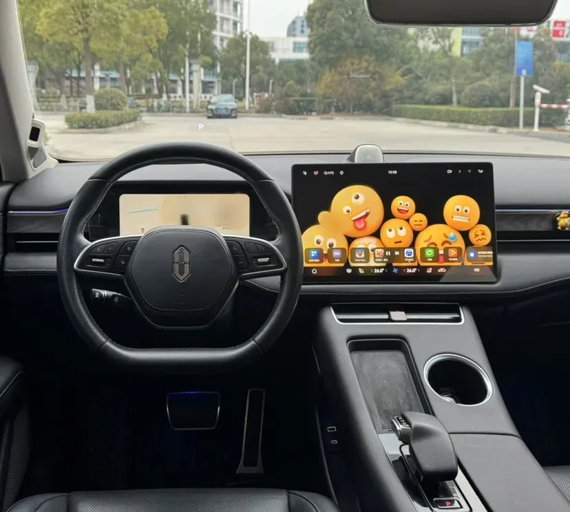 2022 AITO AITO M5 Range Extended 125HP REEV 40KWH,autocango,china used car exporter,china ev exporter,chinese used car exporter,chinese used ev exporter