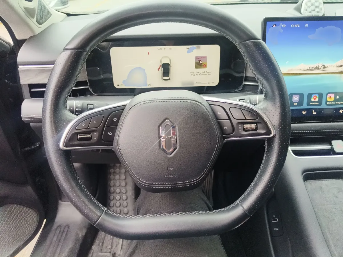 2022 AITO AITO M5 Range Extended 125HP REEV 40KWH,autocango,china used car exporter,china ev exporter,chinese used car exporter,chinese used ev exporter