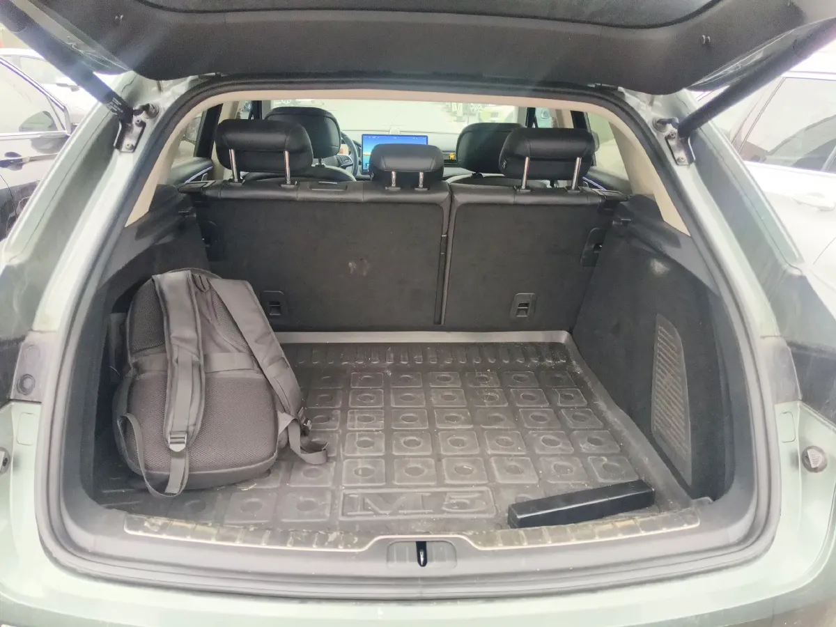 2022 AITO AITO M5 Range Extended 125HP REEV 40KWH,autocango,china used car exporter,china ev exporter,chinese used car exporter,chinese used ev exporter