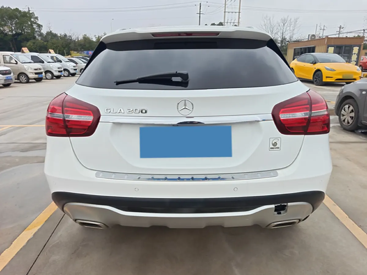 2017 Mercedes-Benz GLA Class 1.6T 156HP L4 7DCT,autocango,china used car exporter,china ev exporter,chinese used car exporter,chinese used ev exporter