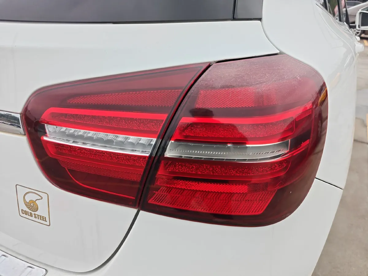 2017 Mercedes-Benz GLA Class 1.6T 156HP L4 7DCT,autocango,china used car exporter,china ev exporter,chinese used car exporter,chinese used ev exporter