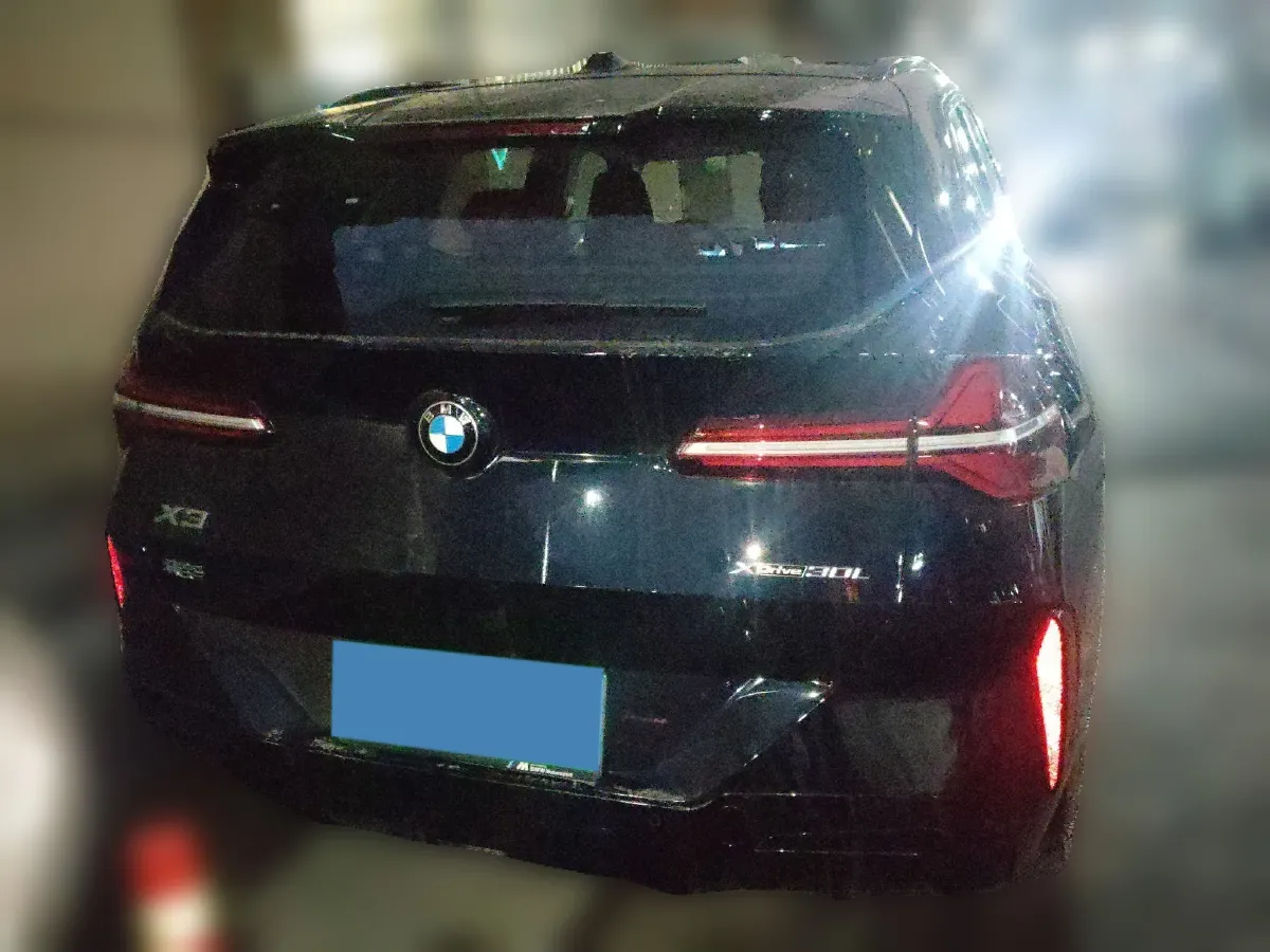 2025 BMW X3 2.0T 258HP L4 8AT,autocango,china used car exporter,china ev exporter,chinese used car exporter,chinese used ev exporter