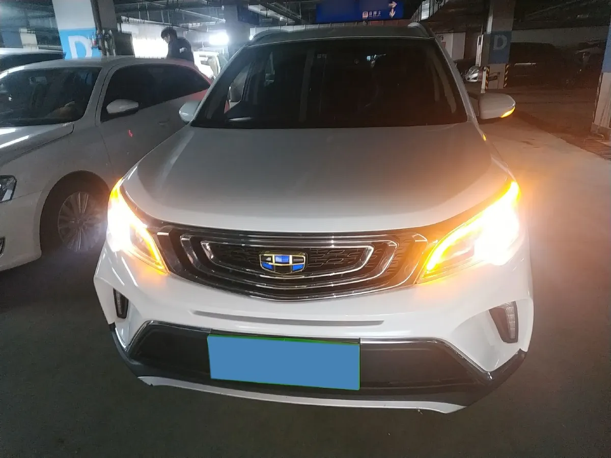 2017 Geely Vision X3 1.5L 102HP L4 5MT,autocango,china used car exporter,china ev exporter,chinese used car exporter,chinese used ev exporter